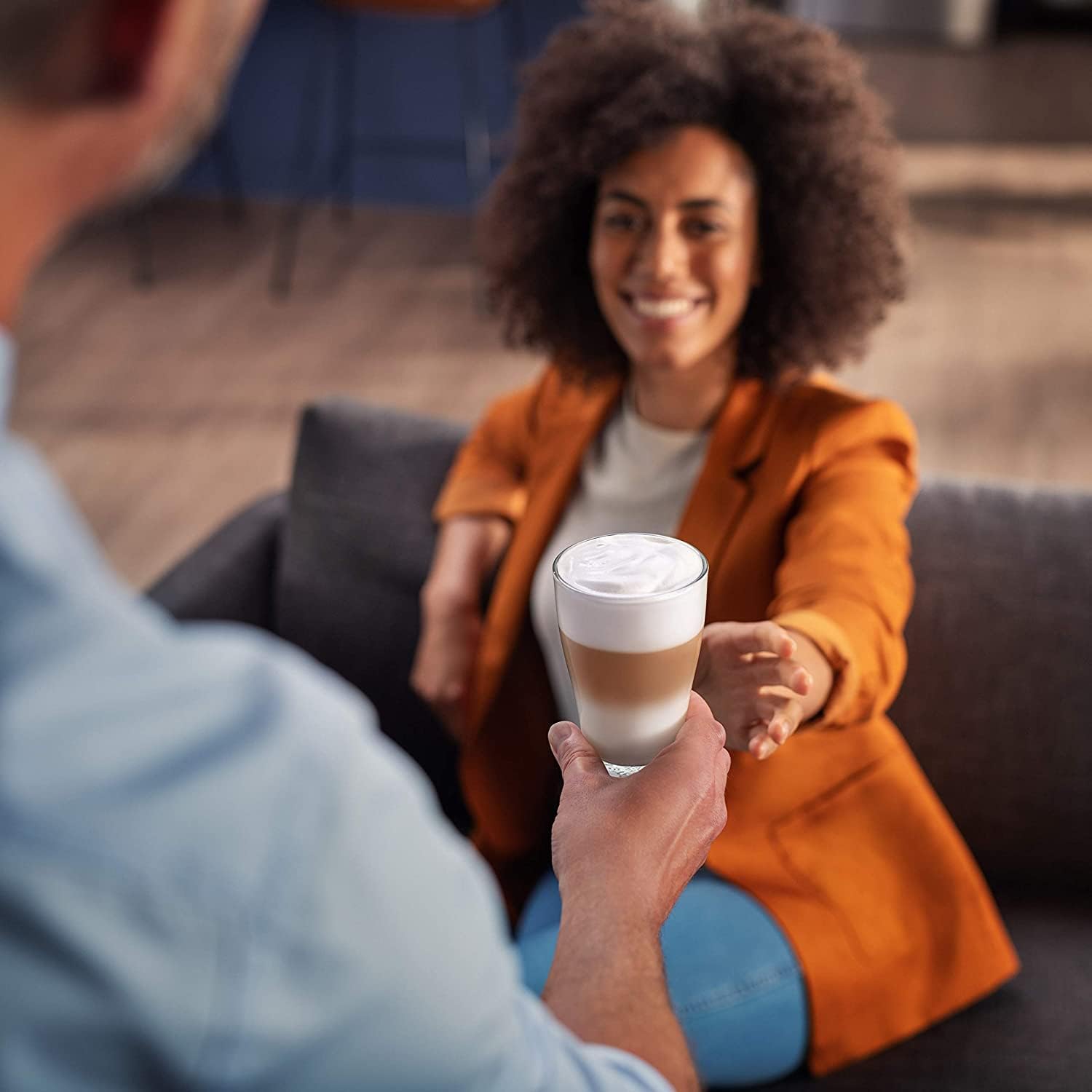 اسپرسوساز تمام اتوماتیک فیلیپس سری 3200 مدل EP3246/70