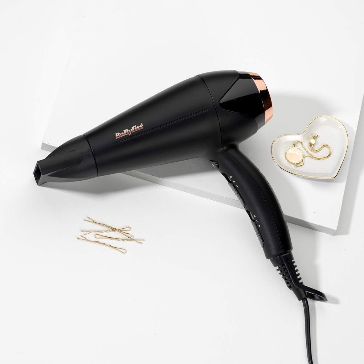 سشوار حرفه ای 2200 وات DC BaByliss مدل D570SDE