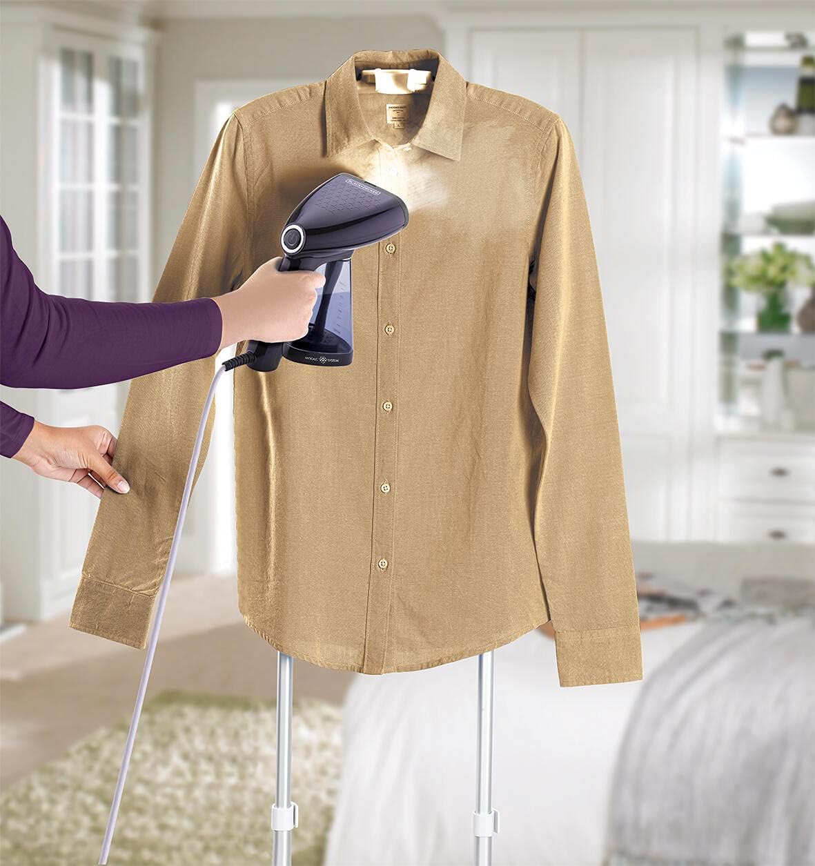 اتو و بخارشوی دستی BLACK+DECKER مدل ‎HST1500