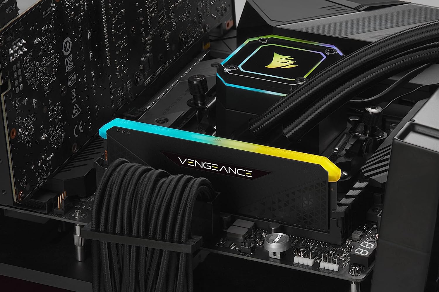 رم کورسیر Corsair VENGEANCE RGB RS 8GB 3200MHz CL16 DDR4